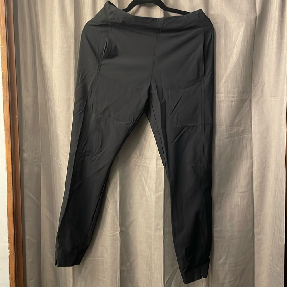 Columbia Firwood Crossing Pull on Pant. Size small.